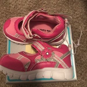 NWT Koala kids snickers